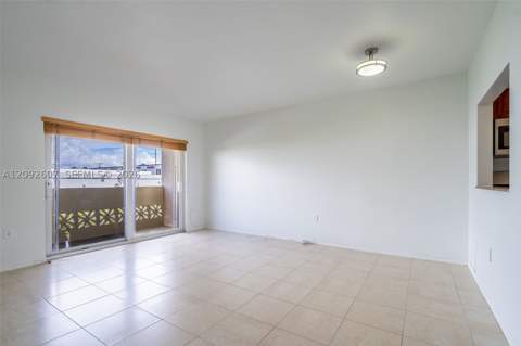 14500 SW 88th Ave 241, Palmetto Bay FL - photo 10 of 48