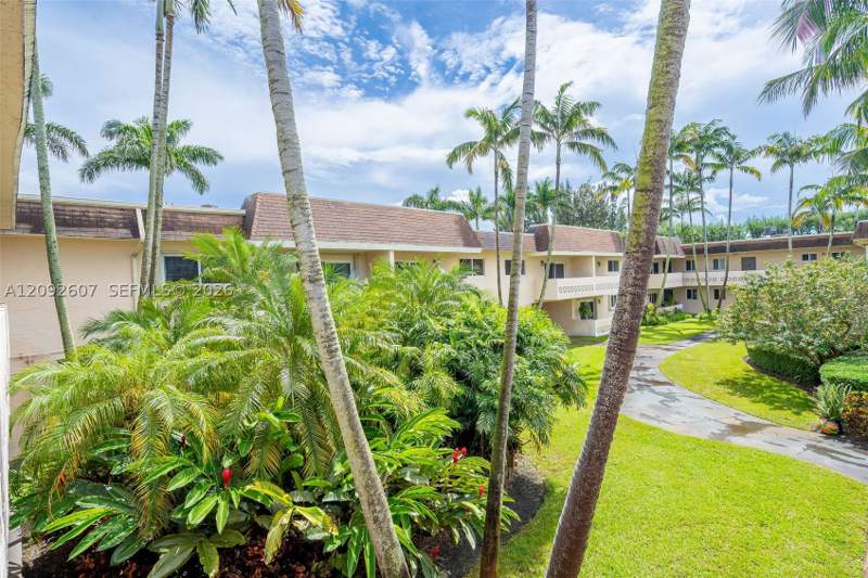1 bedroom Condominium at 14500 SW 88th Ave 241, Villagio At Palmetto Bay, Palmetto Bay — photo 4