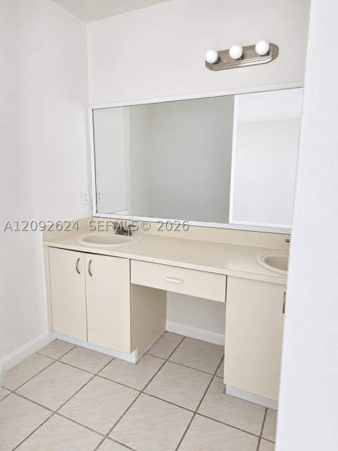 14440 SW 145th Pl, Miami FL - photo 12 of 17