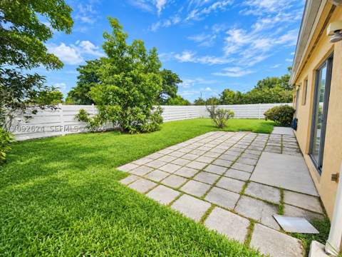 14440 SW 145th Pl, Miami FL - photo 6 of 17