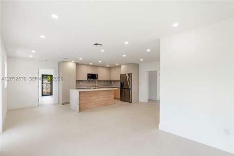 3355 NW 180th St, Miami Gardens FL - photo 12 of 30