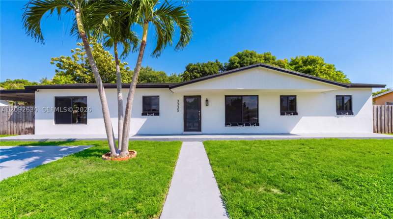 5 bedroom SingleFamilyResidence at 3355 NW 180th St, Bankers Sub #1, Miami Gardens — photo 3
