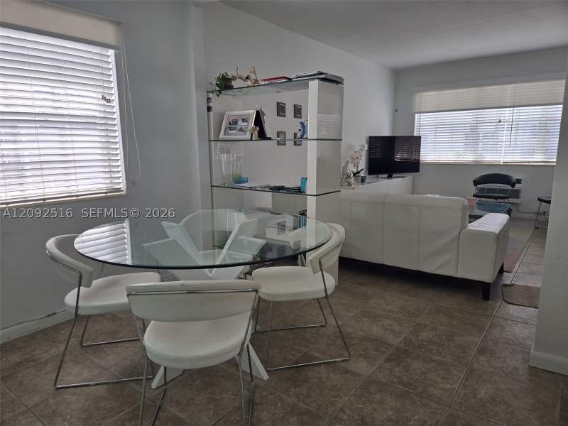 1 bedroom Condominium at 717 Espanola Way 207, Espanola Way Villas Condo, Miami Beach — photo 4