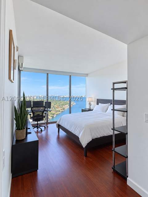 601 NE 36th St 3105, Miami FL - photo 10 of 32