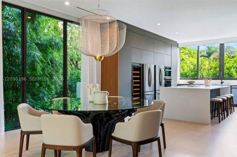 5701 N Bay Rd, Miami Beach FL - photo 15 of 60