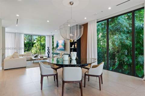 5701 N Bay Rd, Miami Beach FL - photo 16 of 60