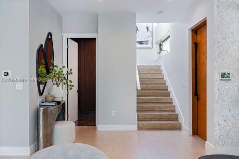 5701 N Bay Rd, Miami Beach FL - photo 17 of 60