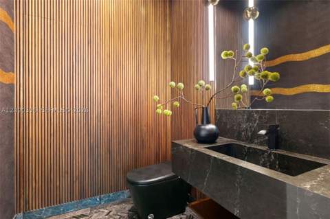 5701 N Bay Rd, Miami Beach FL - photo 18 of 60