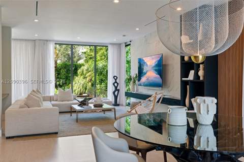 5701 N Bay Rd, Miami Beach FL - photo 9 of 60
