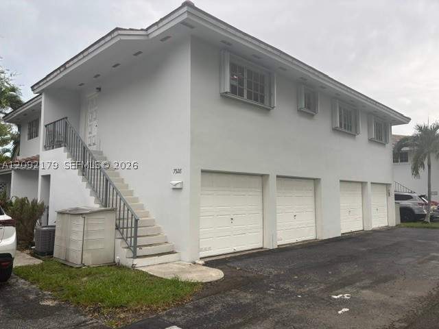 2 bedroom BoatSlip at 7928 Camino Cir D-8, Camino Circle Condo, Miami — photo 2