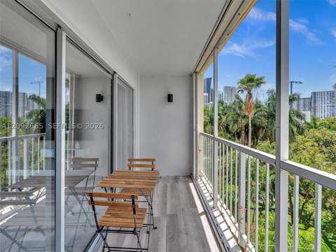 200 178th Dr 510, Sunny Isles Beach FL - photo 10 of 38