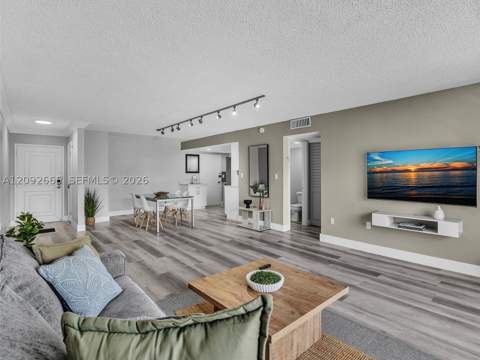 200 178th Dr 510, Sunny Isles Beach FL - photo 17 of 38