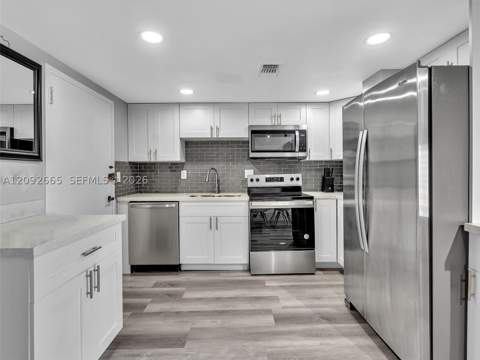 200 178th Dr 510, Sunny Isles Beach FL - photo 23 of 38