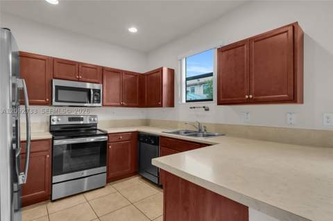 3778 SE 2nd Dr, Homestead FL - photo 14 of 32