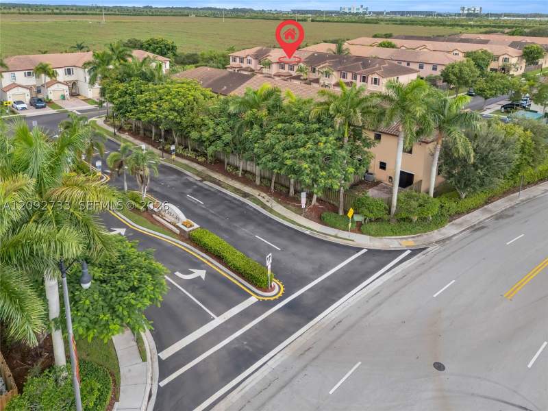 3 bedroom Townhouse at 3778 SE 2nd Dr, Baywinds Of Galapagos Fir, Homestead — photo 3