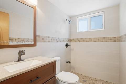 12641 NW 102nd Pl, Hialeah Gardens FL - photo 21 of 31