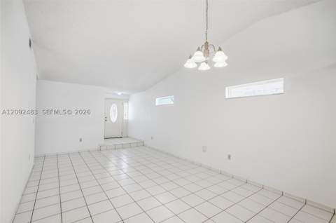 12641 NW 102nd Pl, Hialeah Gardens FL - photo 8 of 31