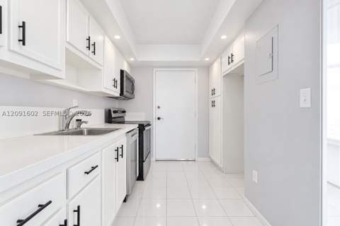 18021 Biscayne Blvd 1102, Aventura FL - photo 17 of 33