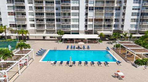 18021 Biscayne Blvd 1102, Aventura FL - photo 23 of 33