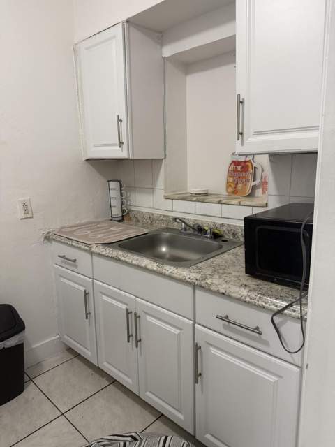 1419 NW 44th Street 1, Miami FL - photo 22 of 27
