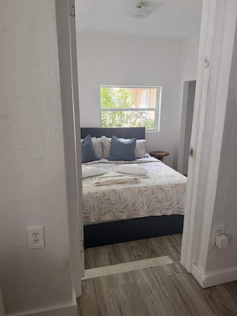 1419 NW 44th Street 1, Miami FL - photo 8 of 27