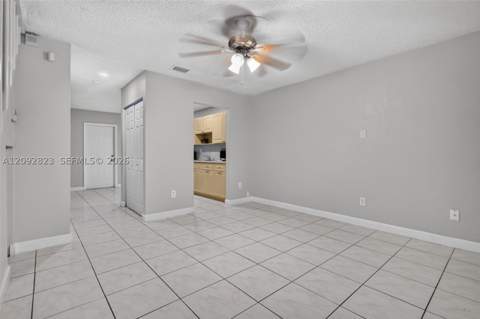 275 W 68th St 106, Hialeah FL - photo 19 of 29