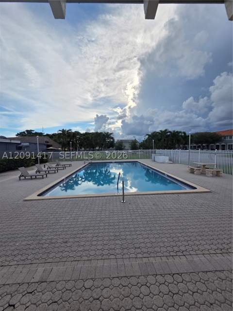 9045 SW 203rd Ter, Cutler Bay FL - photo 17 of 20