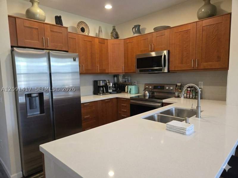3 bedroom Townhouse at 9045 SW 203rd Ter, Old Cutler Cove Addn, Cutler Bay — photo 5