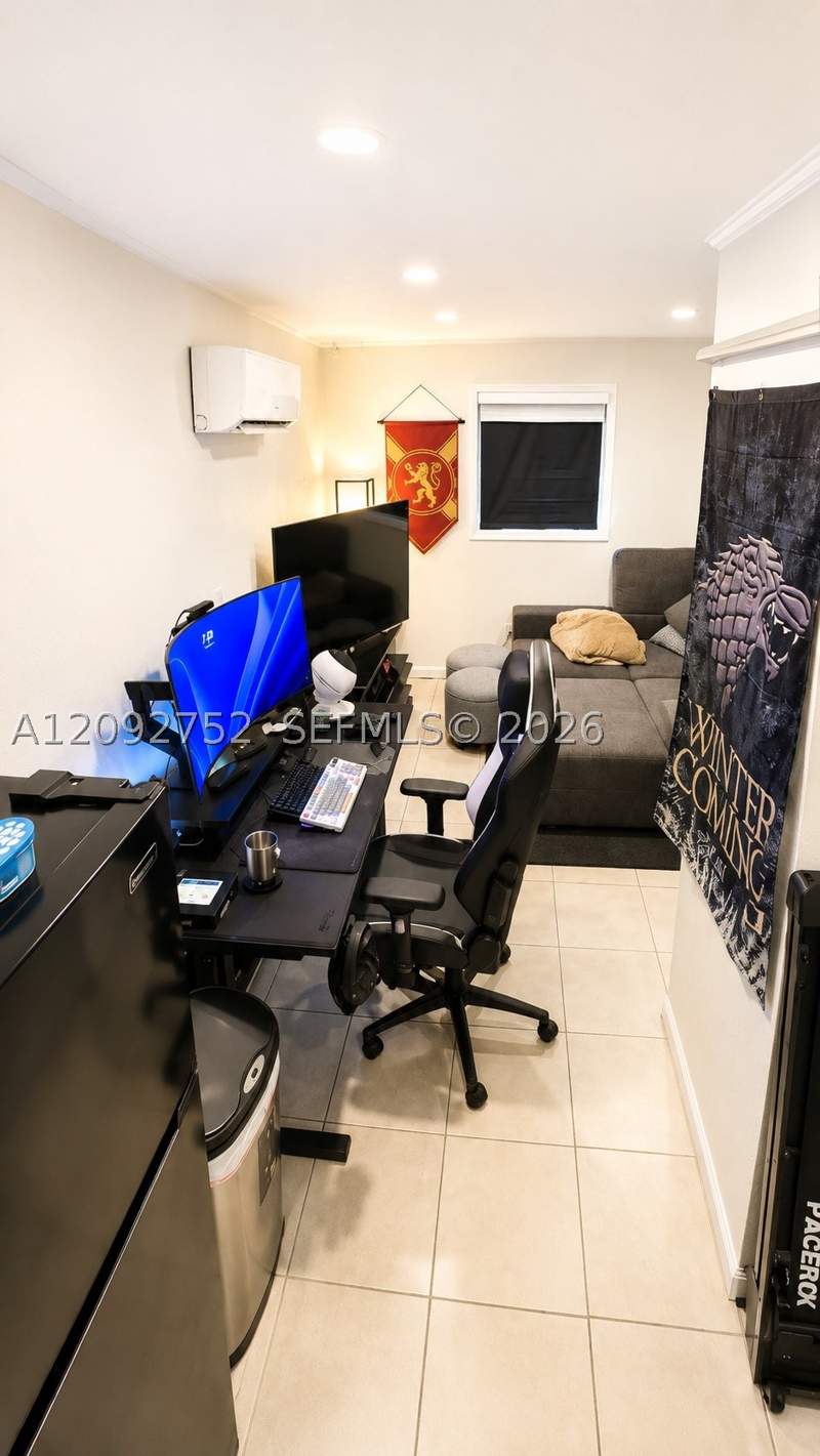 3 bedroom SingleFamilyResidence at 4300 NW 183rd St, Carol City 1 St Addn, Miami Gardens — photo 5