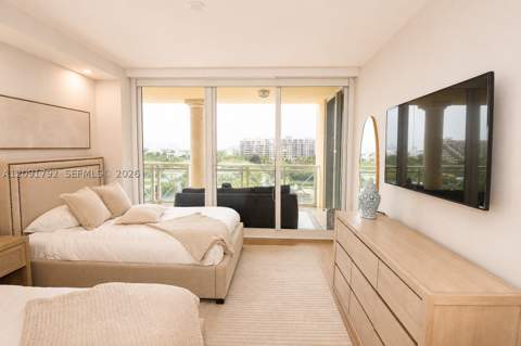 430 Grand Bay Dr 606, Key Biscayne FL - photo 11 of 35