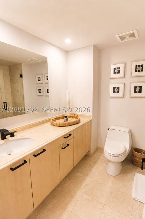 430 Grand Bay Dr 606, Key Biscayne FL - photo 24 of 35