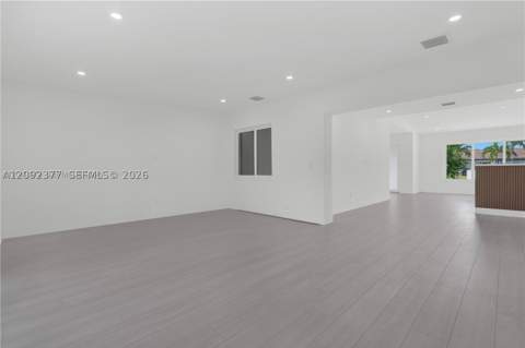 11011 SW 162nd Ter, Miami FL - photo 9 of 28