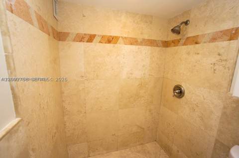 1228 West Ave 513, Miami Beach FL - photo 21 of 46