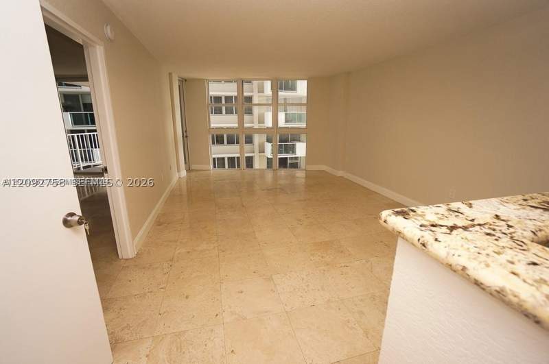 1 bedroom Condominium at 1228 West Ave 513, Bayview Terr Condo, Miami Beach — photo 5