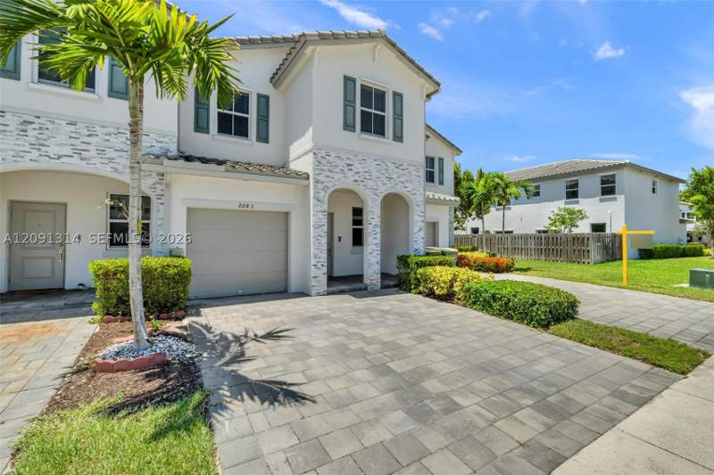 3 bedroom Townhouse at 2683 SE 12th St, Keys Gate Residential, Homestead — photo 2