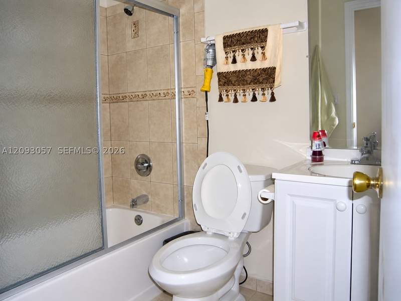 3 bedroom SingleFamilyResidence at 34 SW 17th Ave, Avocado Villas, Homestead — photo 4