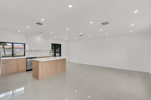 20154 NW 12th Pl, Miami Gardens FL - photo 6 of 41