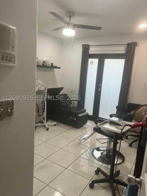10071 NW 127 terrace, Hialeah Gardens FL - photo 8 of 14
