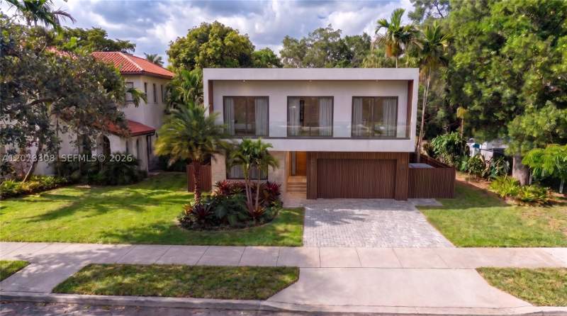 6 bedroom SingleFamilyResidence at 44 NE 88th St, El Portal Sec 5, El Portal — photo 2