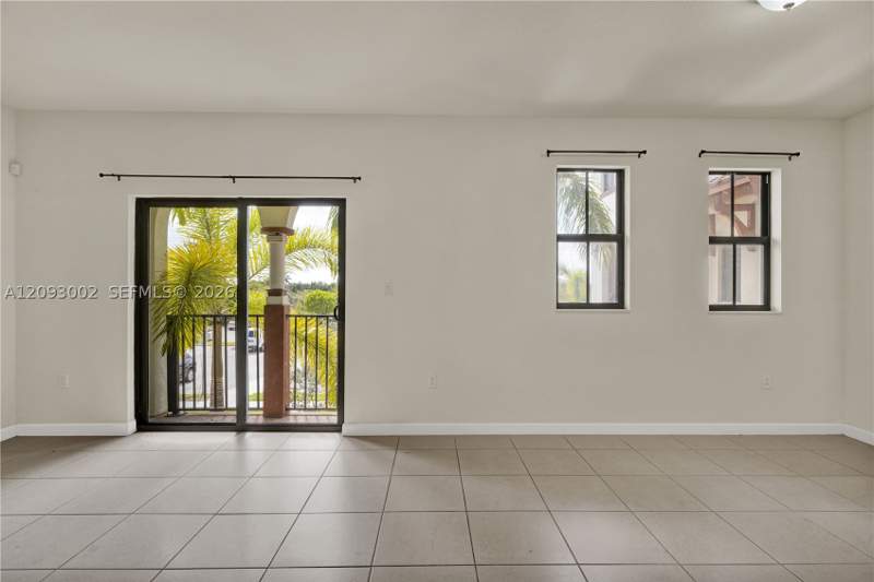 3 bedroom Condominium at 10620 NW 88th St 207, Adagio At Central Park Co, Doral — photo 3