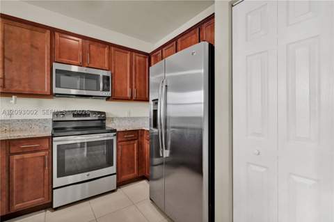 10620 NW 88th St 207, Doral FL - photo 8 of 35