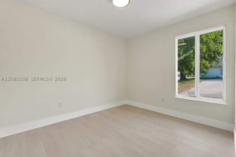 18814 NW 46th Ave, Miami Gardens FL - photo 21 of 39