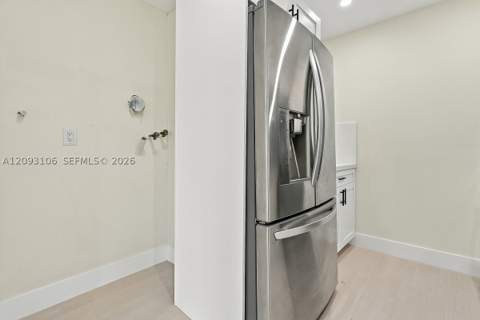 18814 NW 46th Ave, Miami Gardens FL - photo 7 of 39