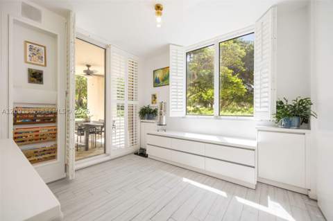 445 Grand Bay Dr 104, Key Biscayne FL - photo 11 of 36