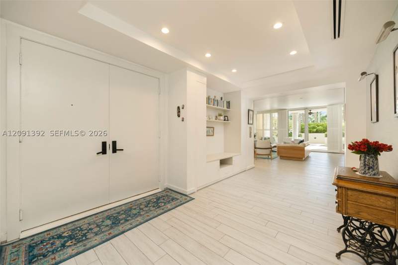 4 bedroom Condominium at 445 Grand Bay Dr 104, Grand Bay Residences Cond, Key Biscayne — photo 2