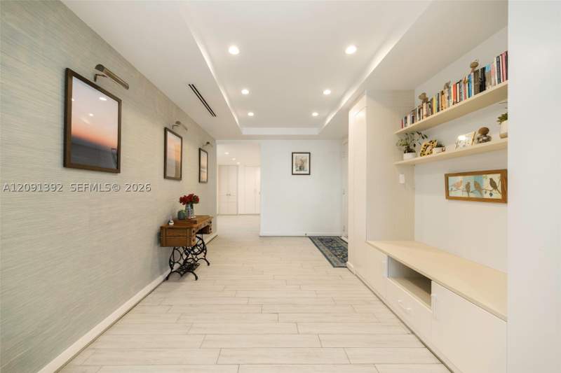 4 bedroom Condominium at 445 Grand Bay Dr 104, Grand Bay Residences Cond, Key Biscayne — photo 3