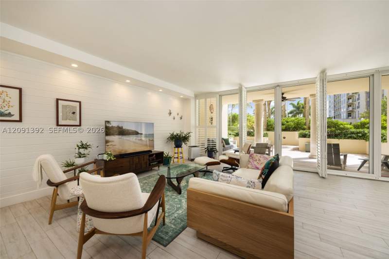 4 bedroom Condominium at 445 Grand Bay Dr 104, Grand Bay Residences Cond, Key Biscayne — photo 4