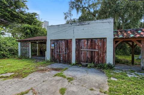 931 NW 14th Ct, Miami FL - photo 13 of 26
