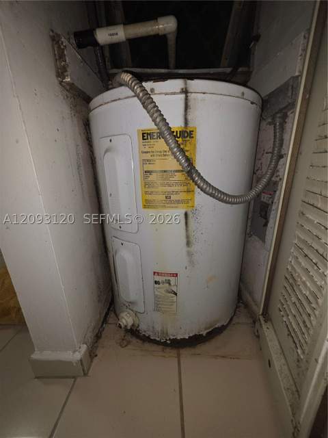 7673 W 29th Ln 102-47, Hialeah FL - photo 12 of 14