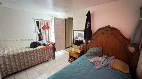 551 NE 159th St, Miami FL - photo 13 of 26